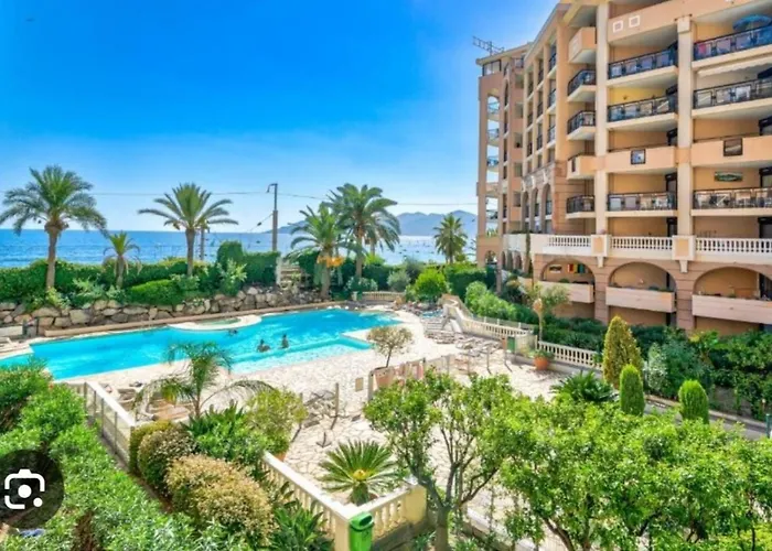 Vue , Piscine * كان