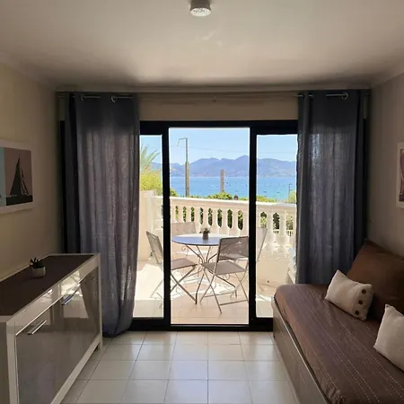 Vue , Piscine * Cannes